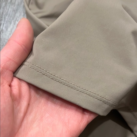 H&M Women's Beige Tank Top - Picture 3 of 3